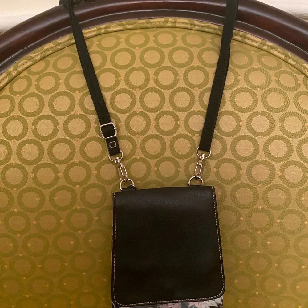 Hadaki unusual crossbody bag